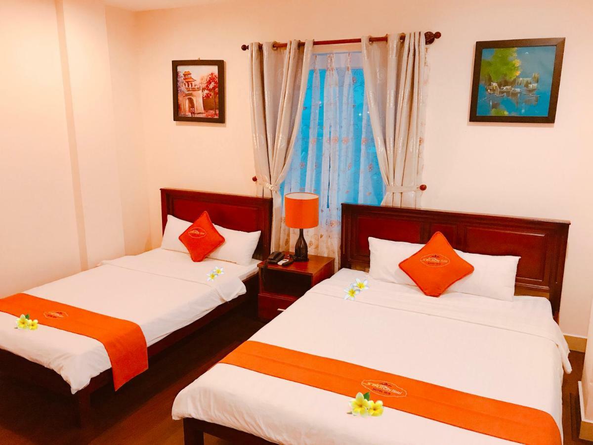 Golden Star Hotel Hue Exterior foto